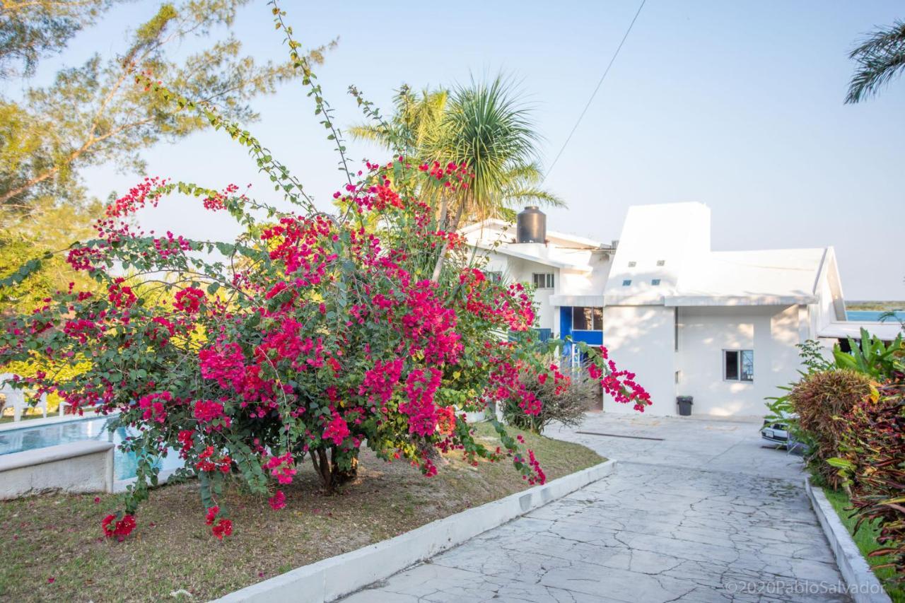 Bed and Breakfast Casa Sol Y Luna Bacalar Zewnętrze zdjęcie